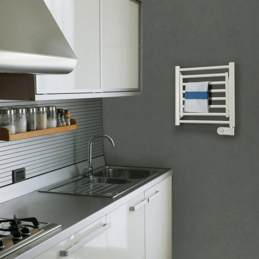 Deltacalor PAPILLON 150 Watt elektromos törölközőszárítós ra 3