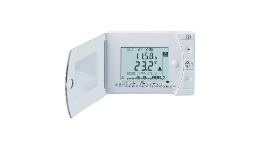Siemens REV34 programozható 3-pontos termosztát